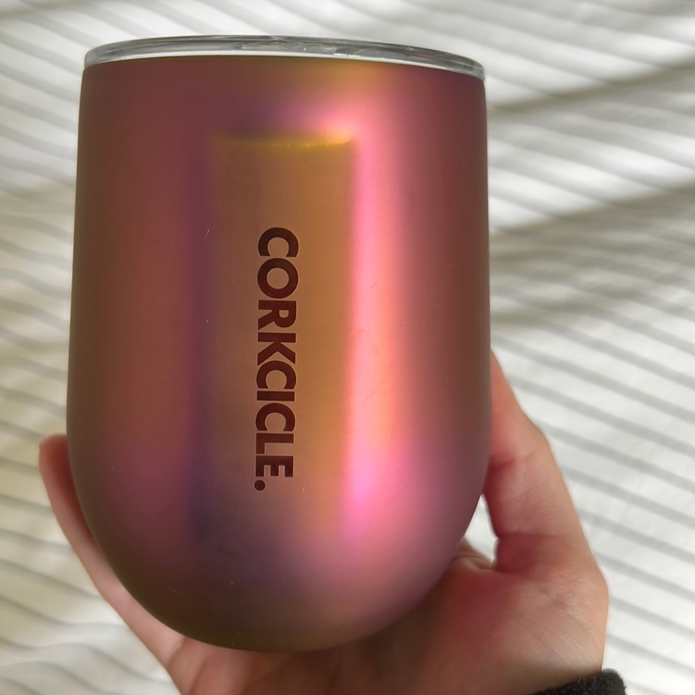 Corkcicle insulted wine cooler pink chrome 12 oz